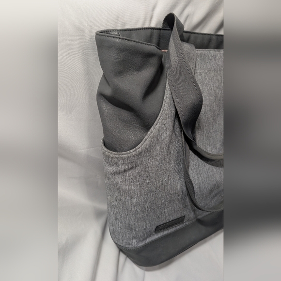 Doubletake Paris Tennis Tote - Picture 7 of 16